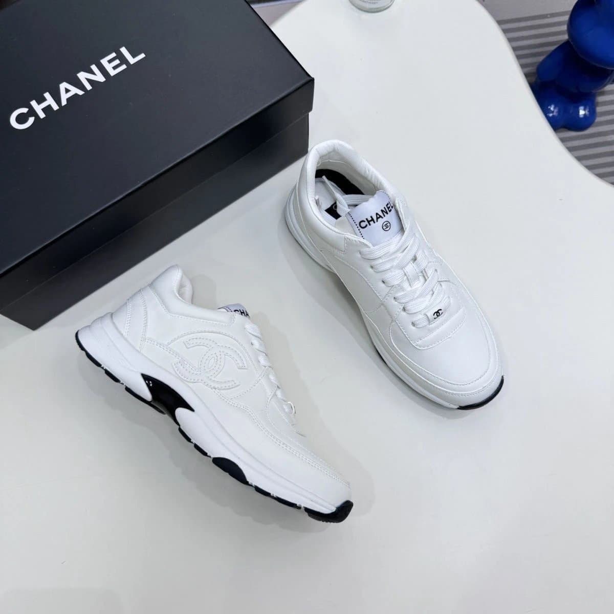 Chanel Sneaker CC Logo