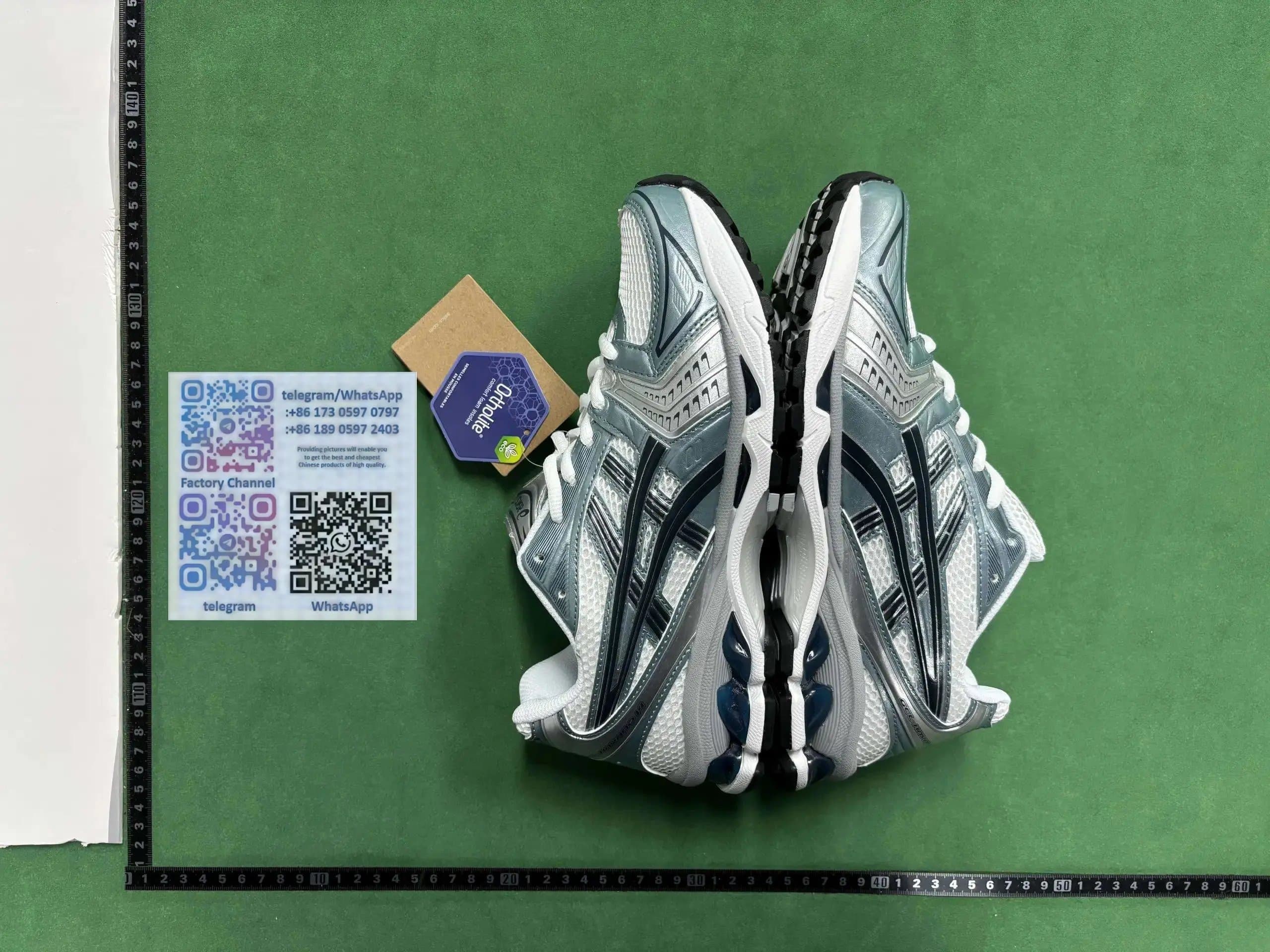 Asics Gel-Kayano 14 Silver Grey