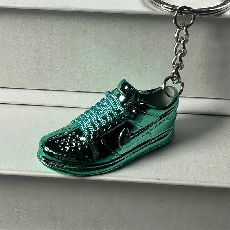 Nike Air Force 1 Low Keychain Metallic Green