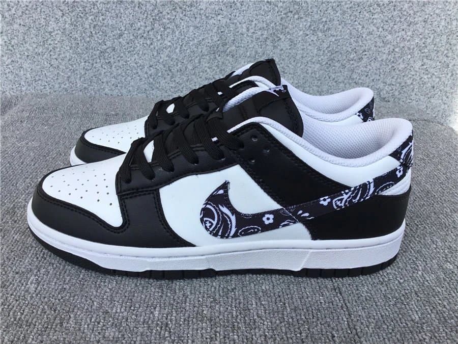Nike × Off-White Dunk Low Paisley