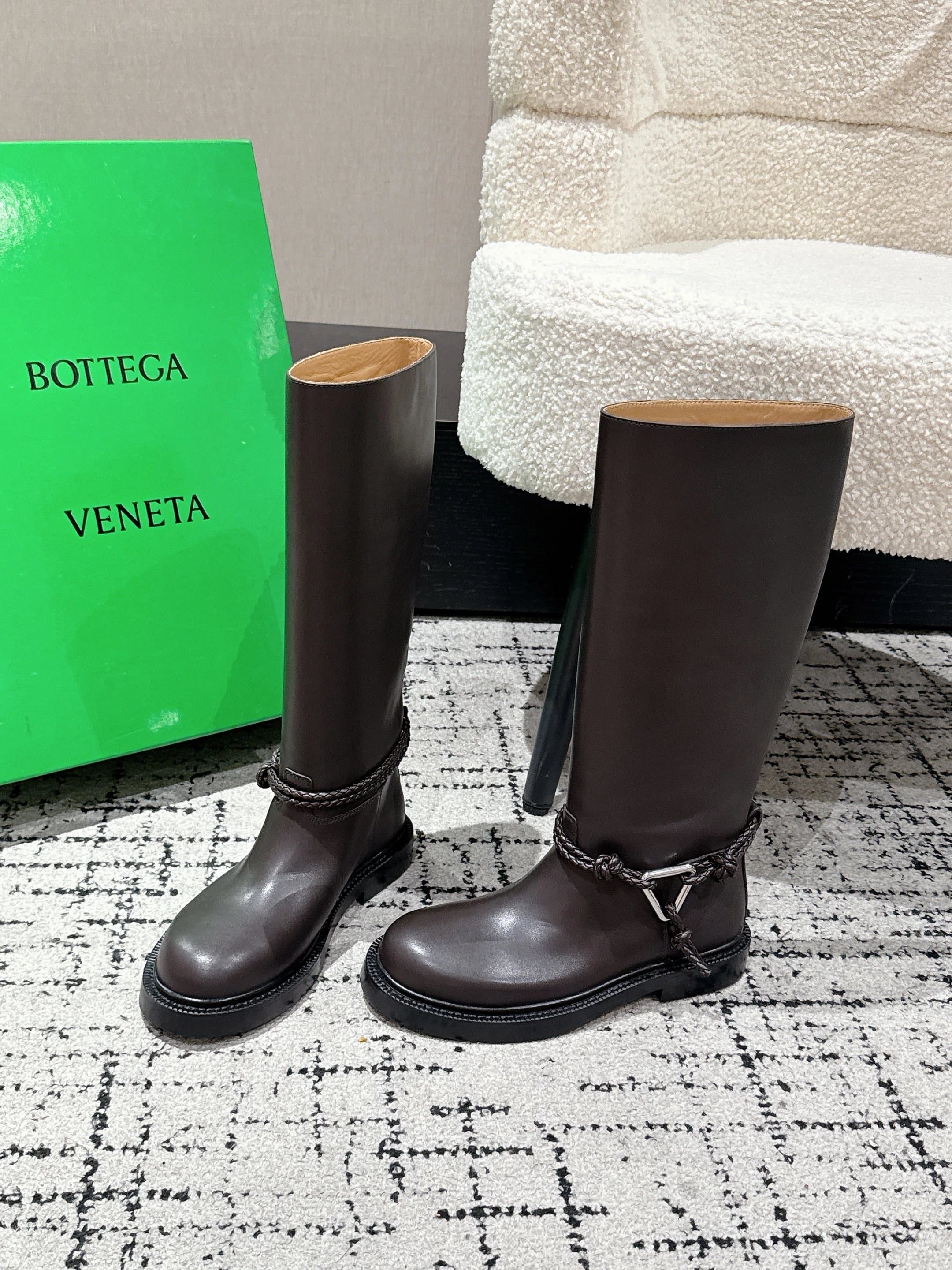 Bottega Veneta Riding Boot Smooth Leather with Braided Strap