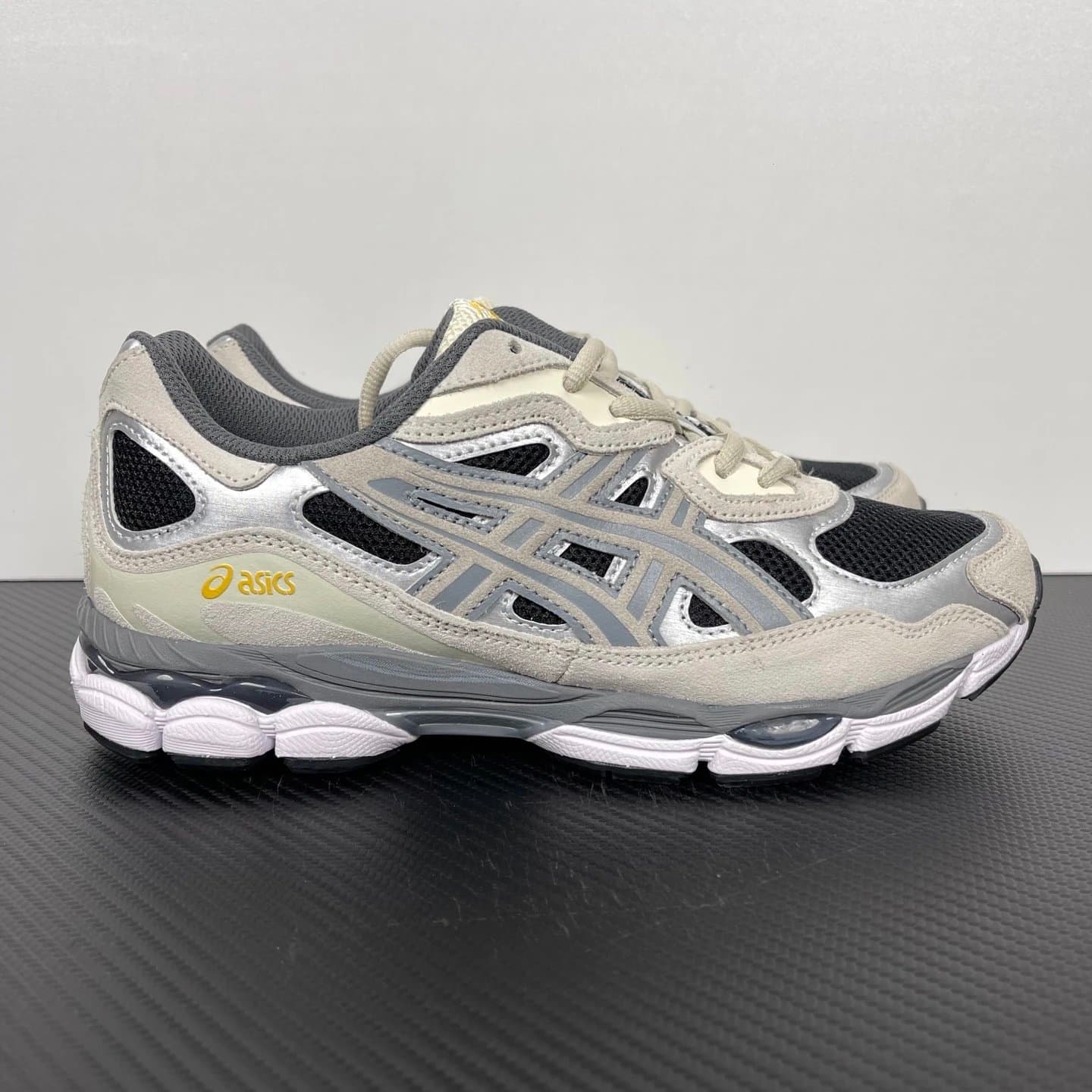 Asics Gel-1130 Mint Cream — NO.1版本 · NYC黑灰银1201A789-001