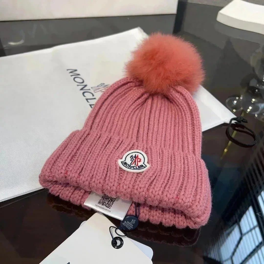 Moncler Ribbed Beanie Fur Pom-Pom