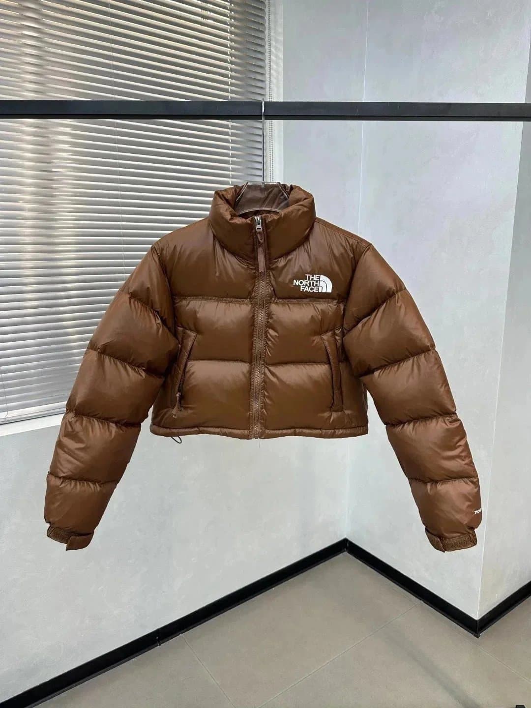 The North Face Nuptse Jacket Cropped Puffer