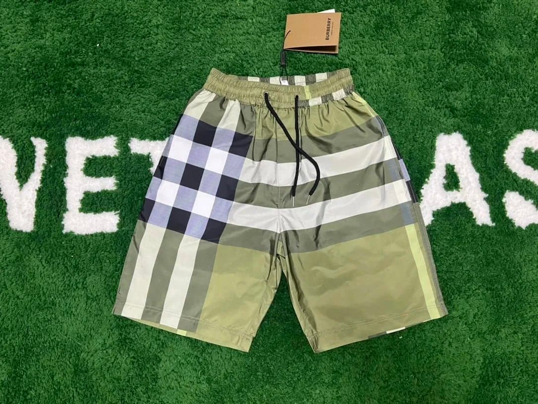 Prada Cargo Shorts Triangle Logo Patch — 7