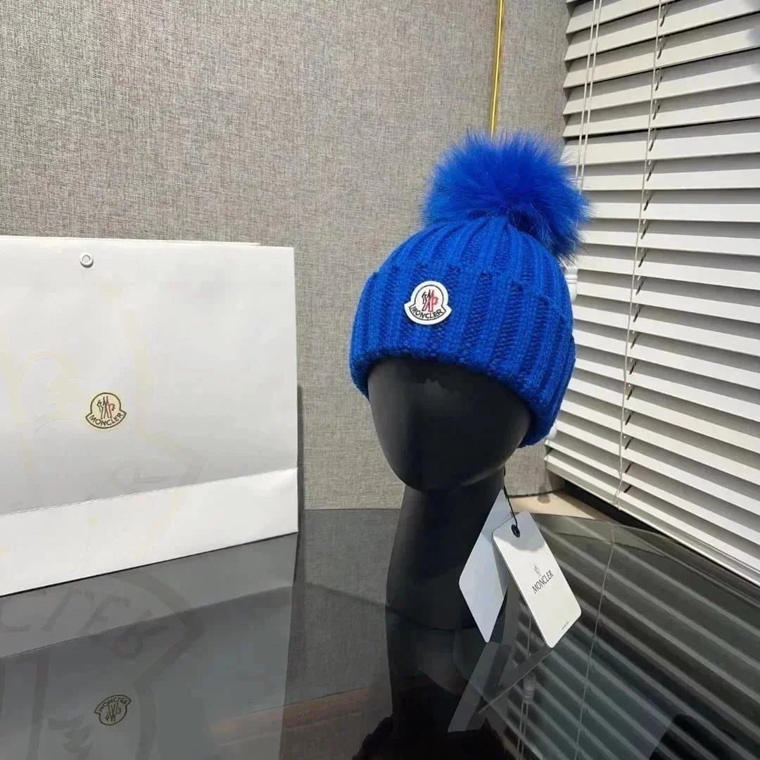 Moncler Ribbed Beanie Logo Patch — 13