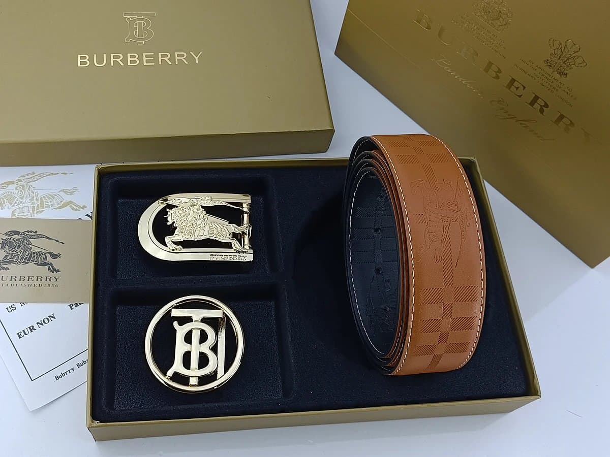 Burberry Equestrian Knight Belt Check Pattern — 090905026-30