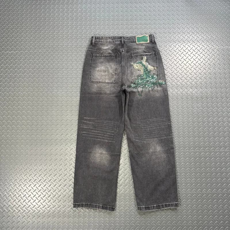 Levi's 501 Jeans Washed Grey with Embroidered Back Pocket