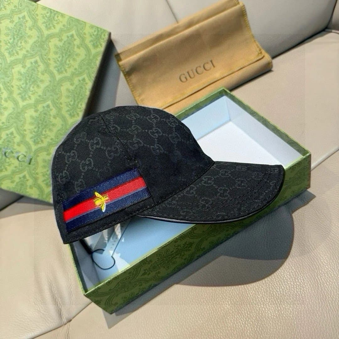 Gucci Baseball Cap GG Monogram with Web Stripe and Bee