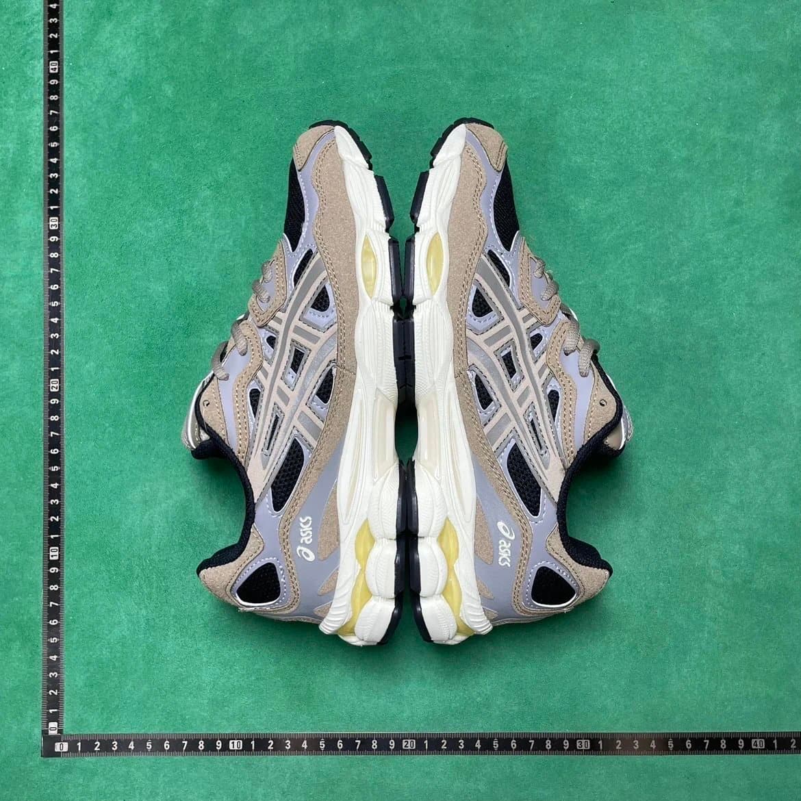 Asics Gel-Kayano 14 White Grey — 灰褐色37号A383-005