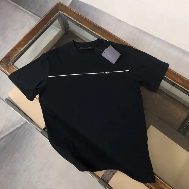 Prada Logo T-Shirt Inverted Triangle Print — JAY11黑色