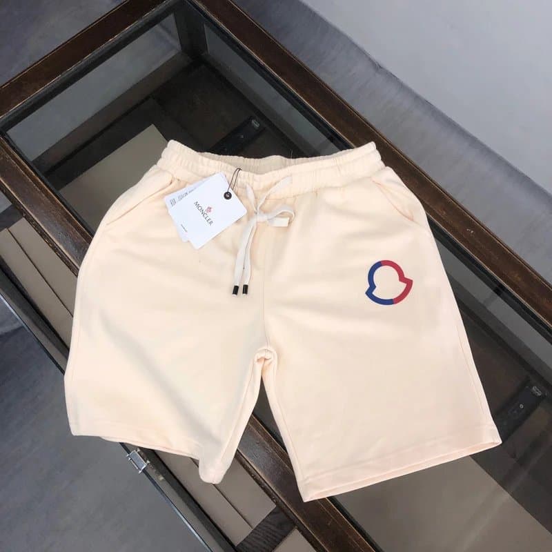 Moncler Logo-Print Shorts North Pole Side Print — 46