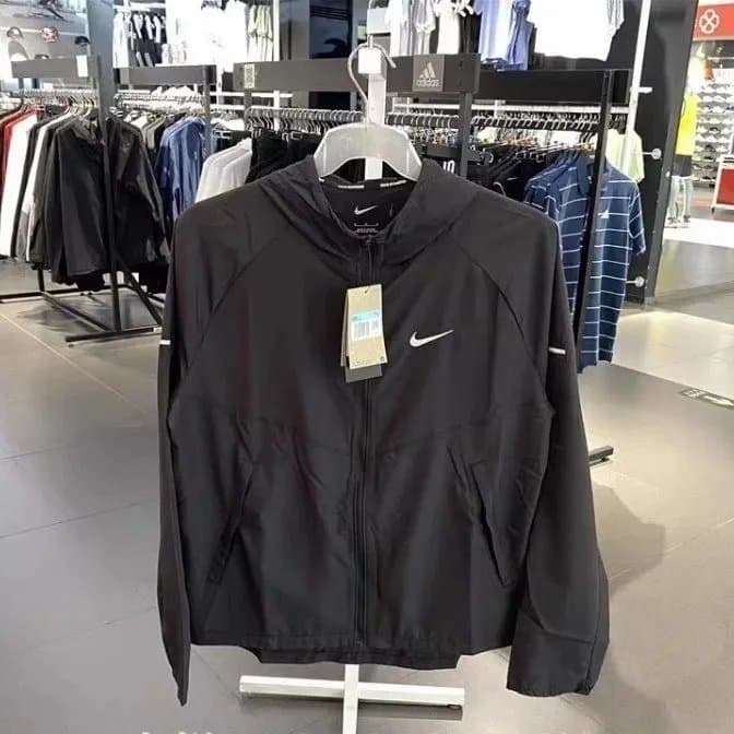 Nike Windrunner Jacket Mint Ice — DD4747-010专柜同款 黑色