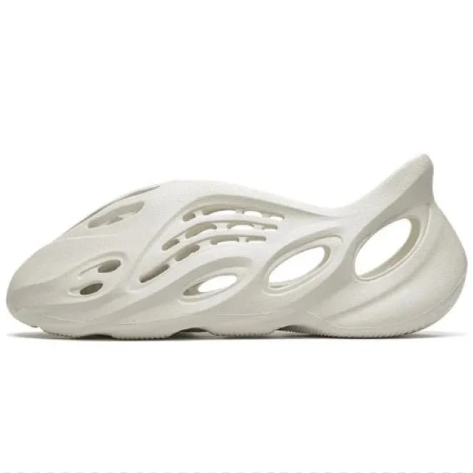 Yeezy Foam Runner Bone