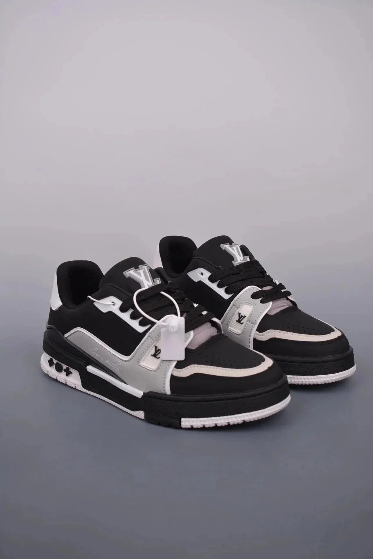 Louis Vuitton LV Trainer Monogram Eclipse — TX-21