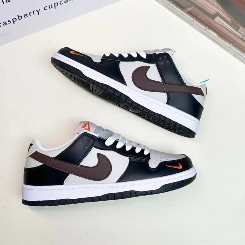 Nike Dunk Low Raspberry Cupcake