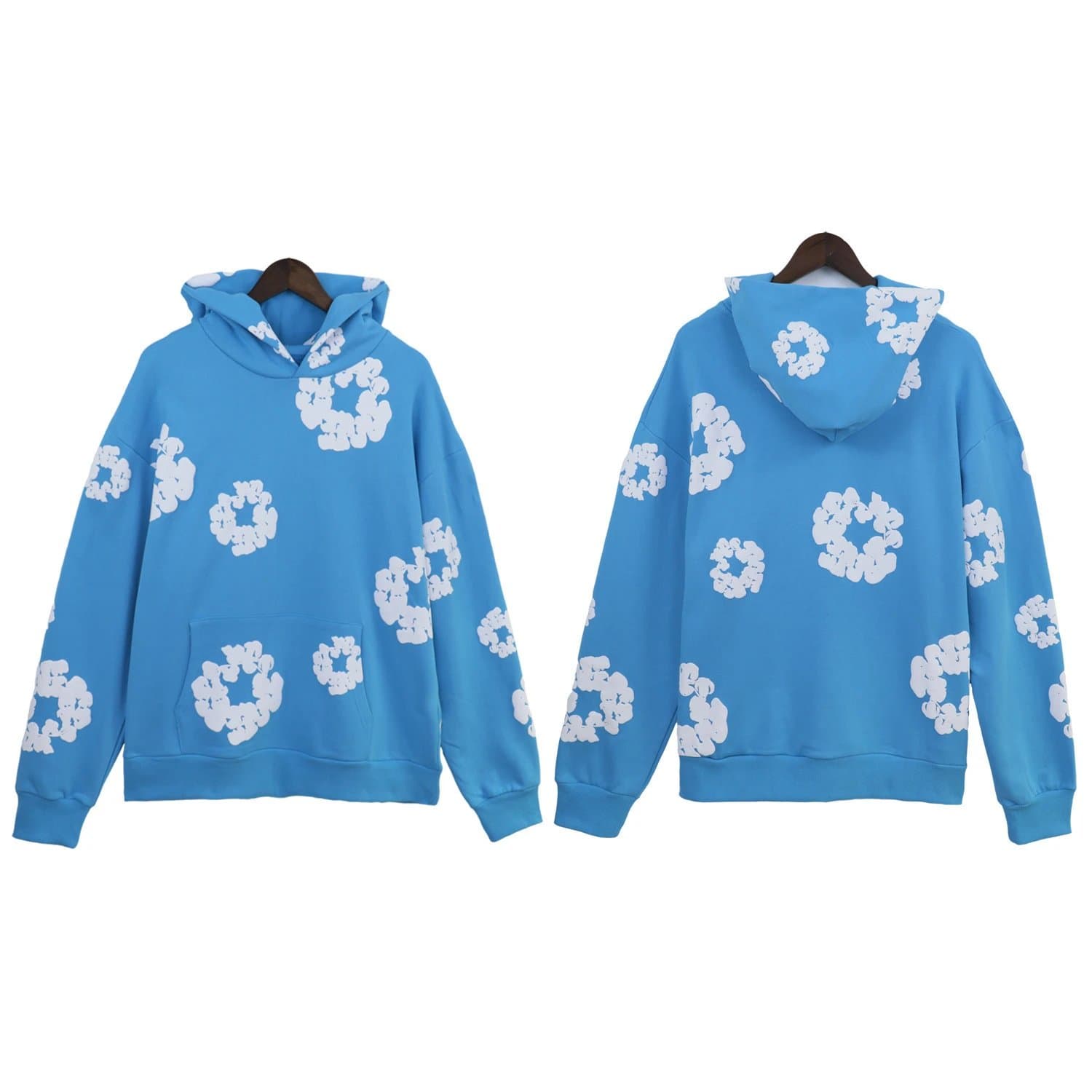 Fear of God Essentials Hoodie Cloud Print — 天蓝连帽卫衣（白色花环）
