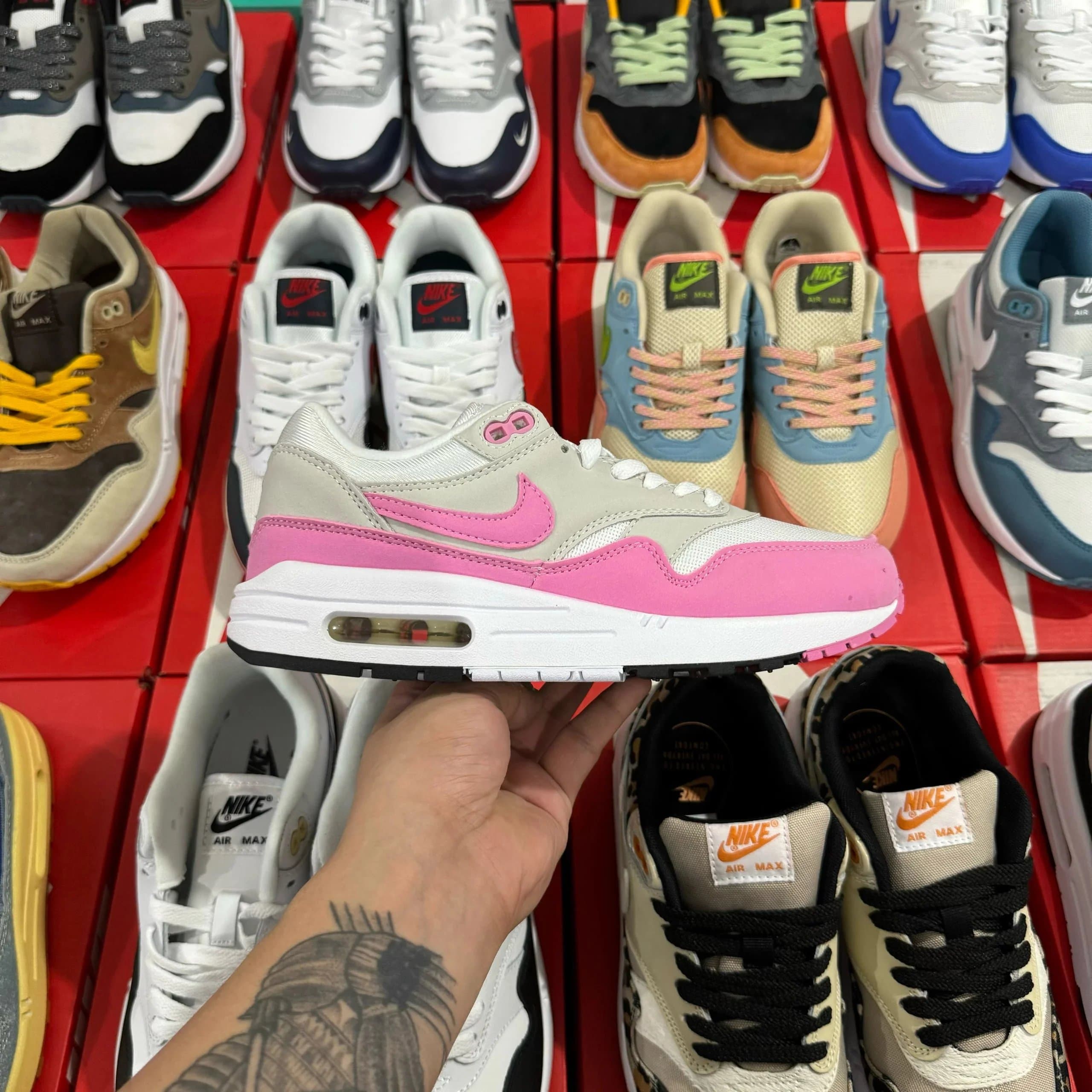 Nike Air Max 1 Wheat — 粉灰白