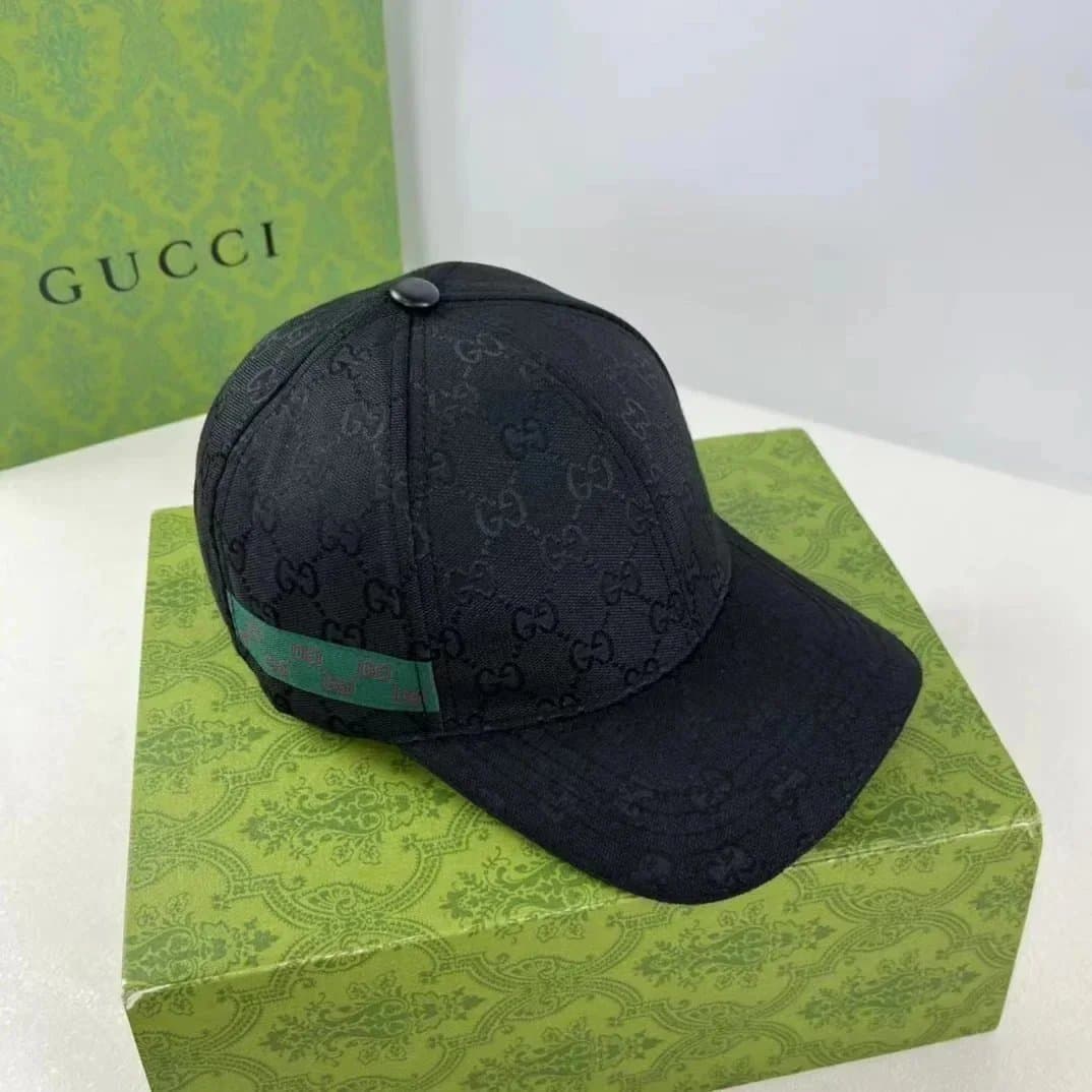 Gucci Baseball Cap GG Monogram — 21