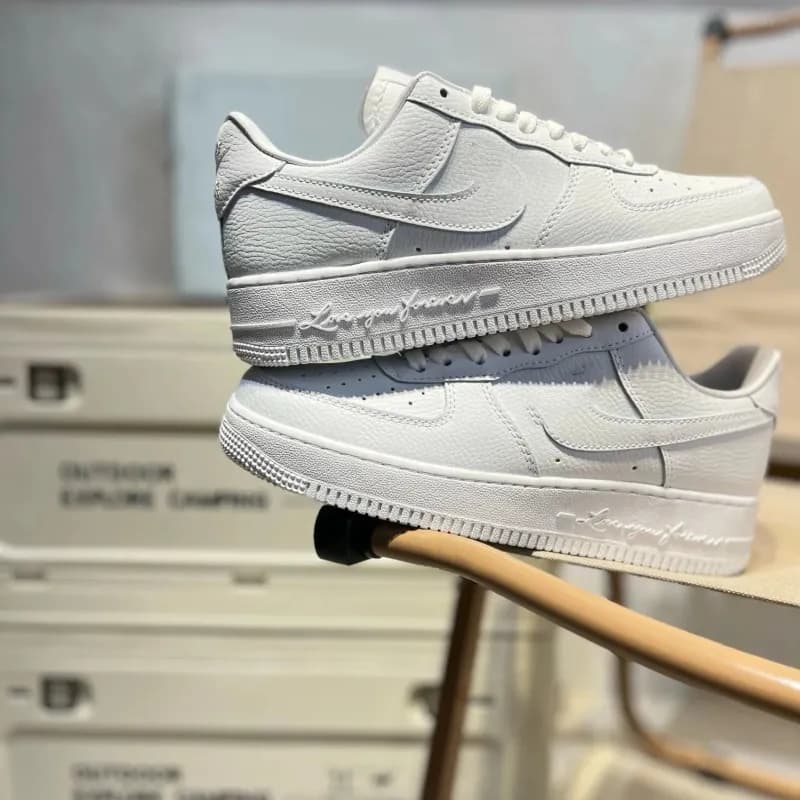 Nike Air Force 1 Low Triple White — 21