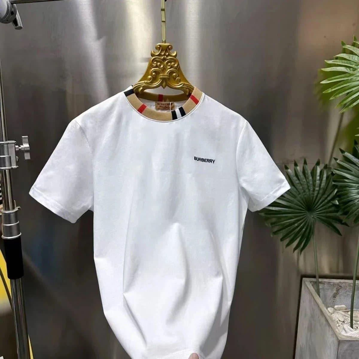 Burberry Logo T-Shirt Icon Stripe Collar