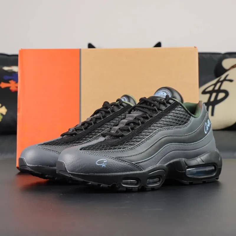 Nike Air Max 95 Travis Scott