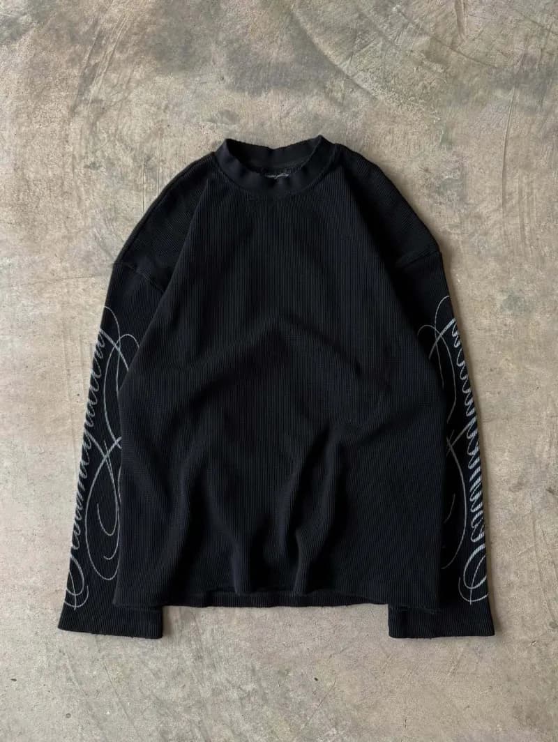 Undercover Ribbed Long-Sleeve Top Script Sleeve Print