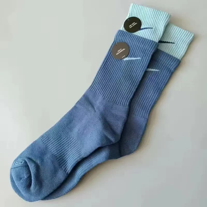 Nike Crew Socks Two-Tone