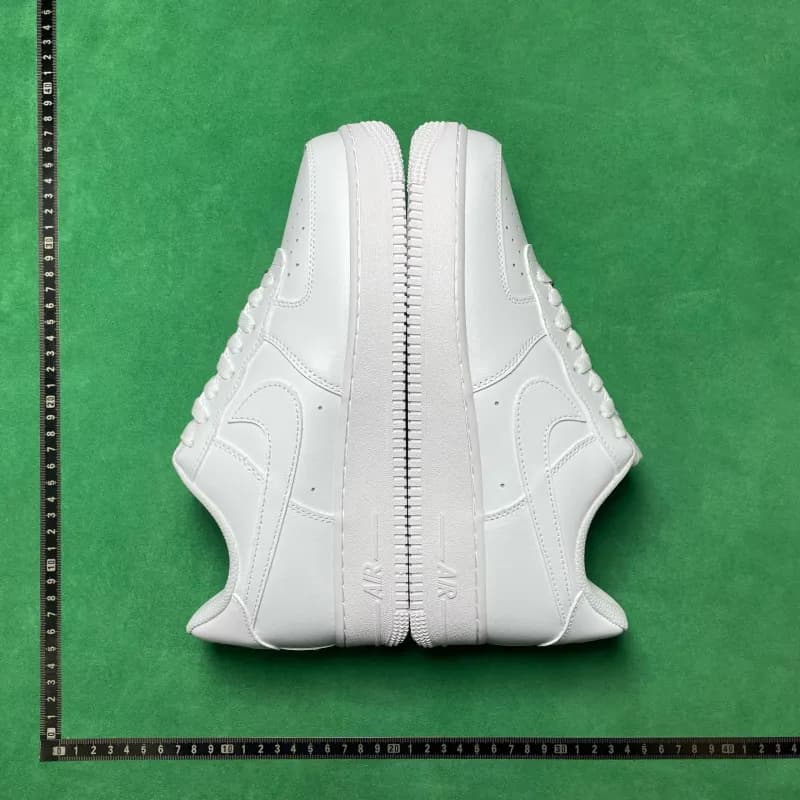 Nike Air Force 1 Low Triple White