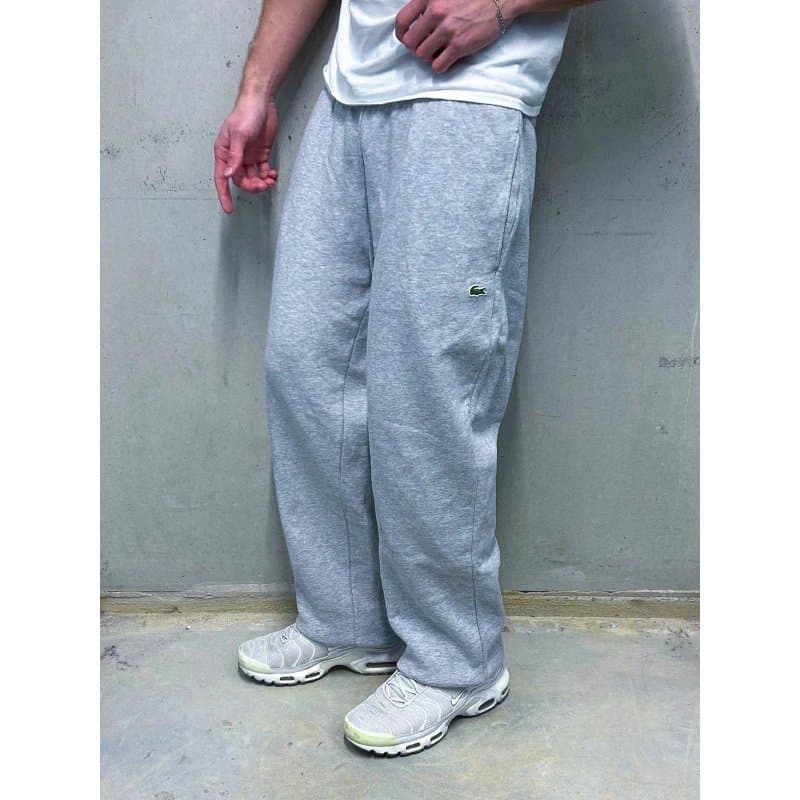Lacoste Sweatpants Light Blue — 深灰色鳄鱼绣花