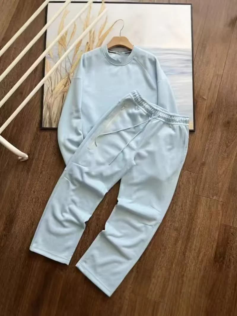 Lululemon Hooded Jacket and Joggers Set Lemonade Yellow — 蓝色圆领套装
