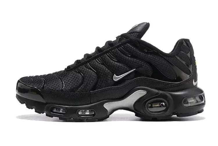 Nike Air Max Plus Sunset Gradient — 32