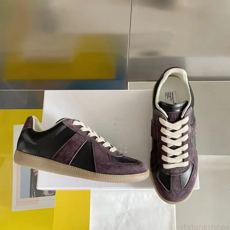 Maison Margiela Future Sneaker Red Suede — 栗色