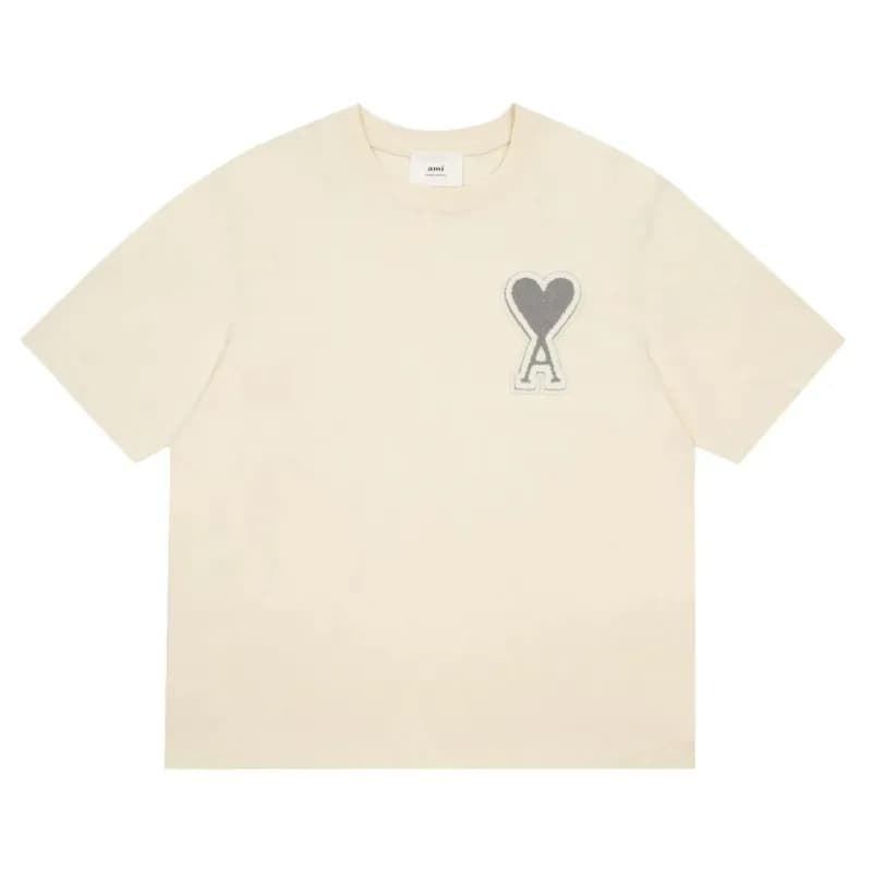 AMI Paris T-Shirt Heart Logo