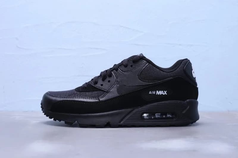 Nike Air Max 90 Triple Black