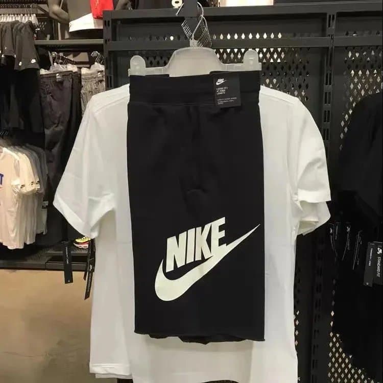 Nike Reflective Performance Tee High-Vis Orange — 31