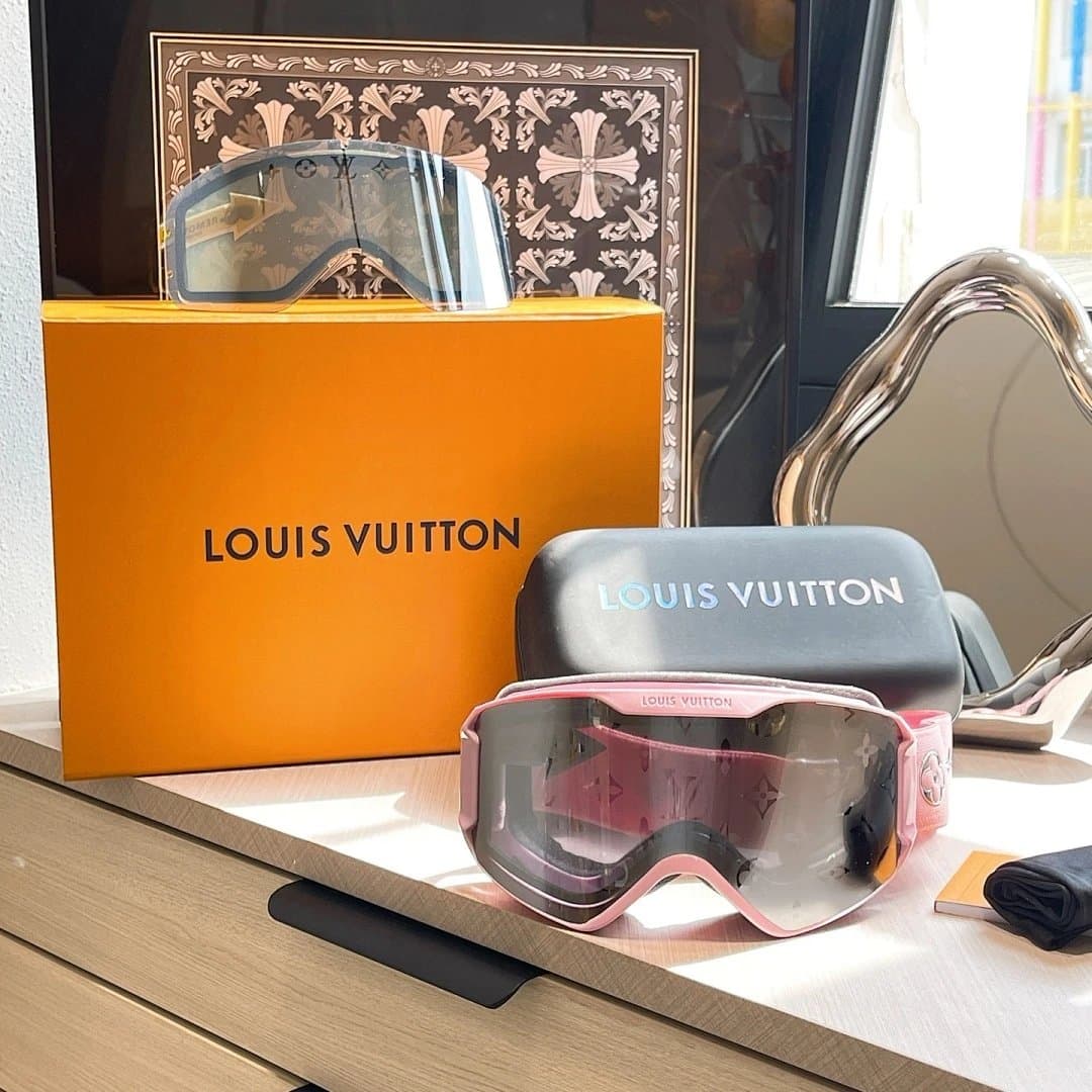 Louis Vuitton Ski Goggles Monogram Print