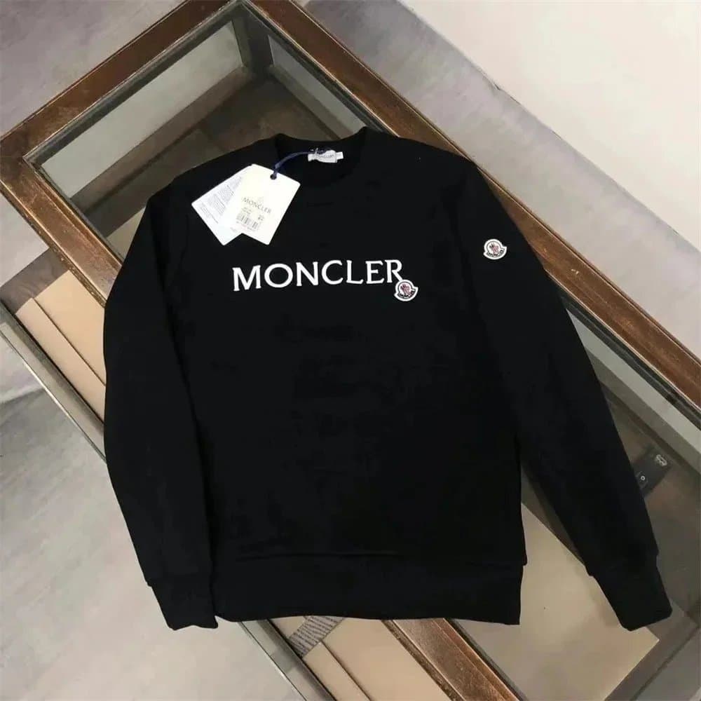 Moncler Crewneck Sweatshirt Logo Patch — 0415009CF