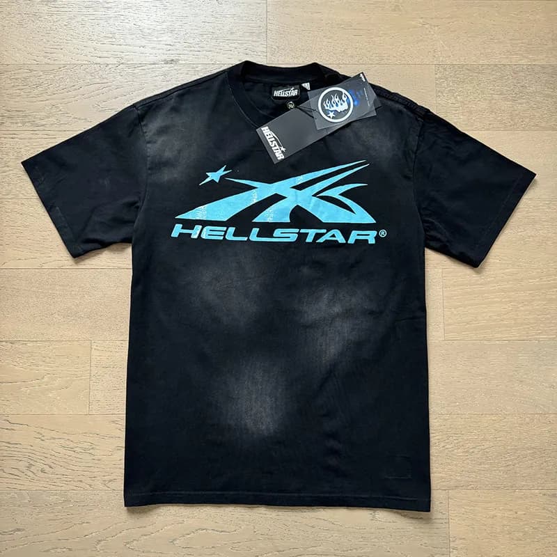 Hellstar Graphic Tee Alien Attack Print — 655