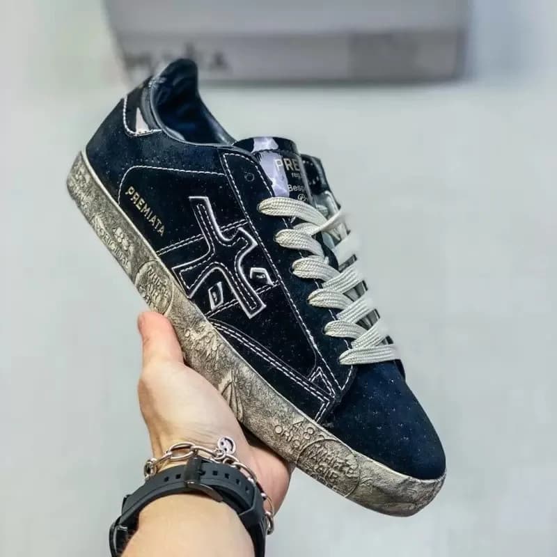 Off-White Industrial Arrow Logo — 米亚-脏脏黑