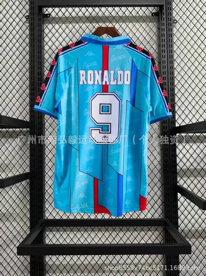 Reebok Sporting CP Home Jersey C. Ronaldo #28 — 96-97巴萨客场9号