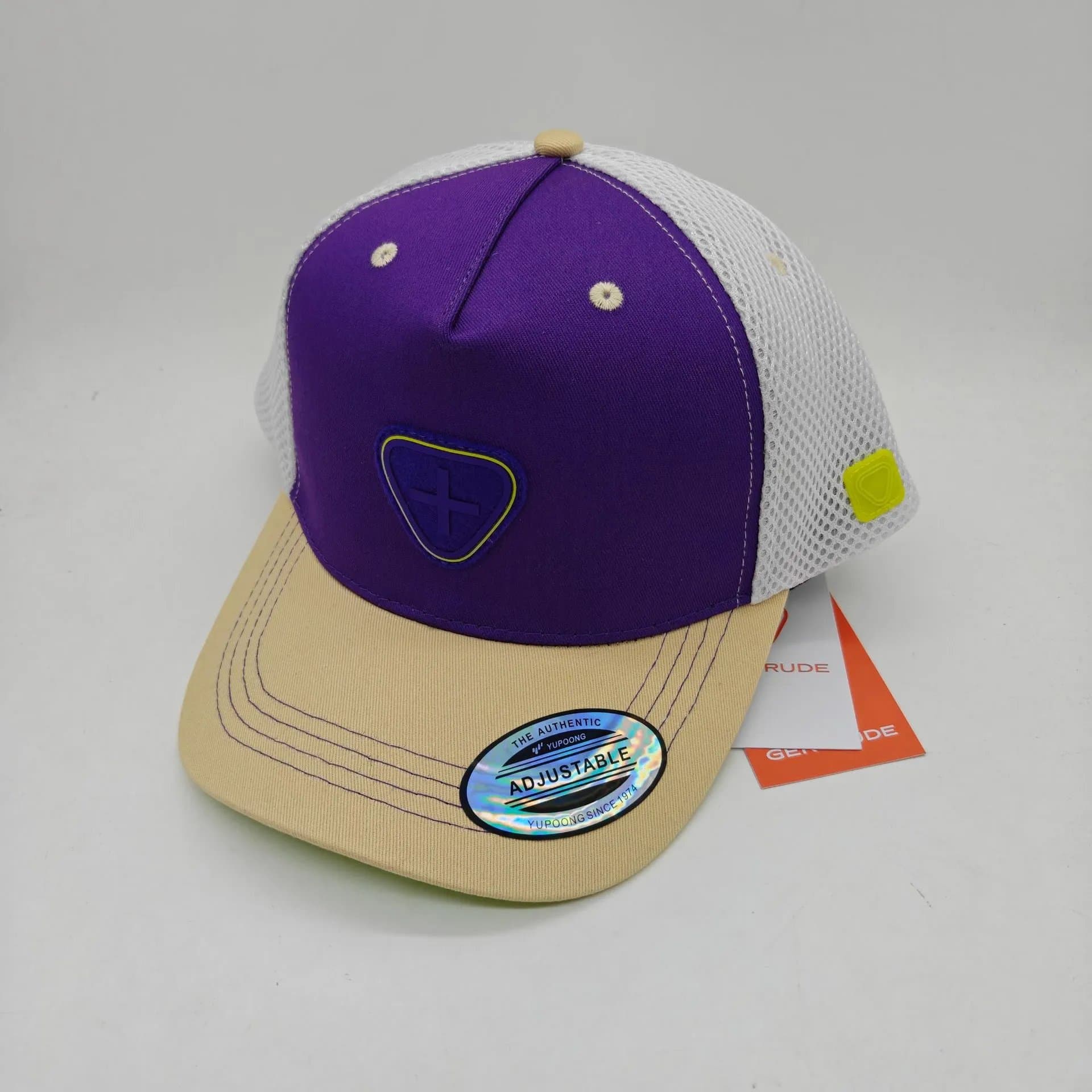 Hellstar Trucker Cap Shield Logo — 紫色印章吊牌齐全