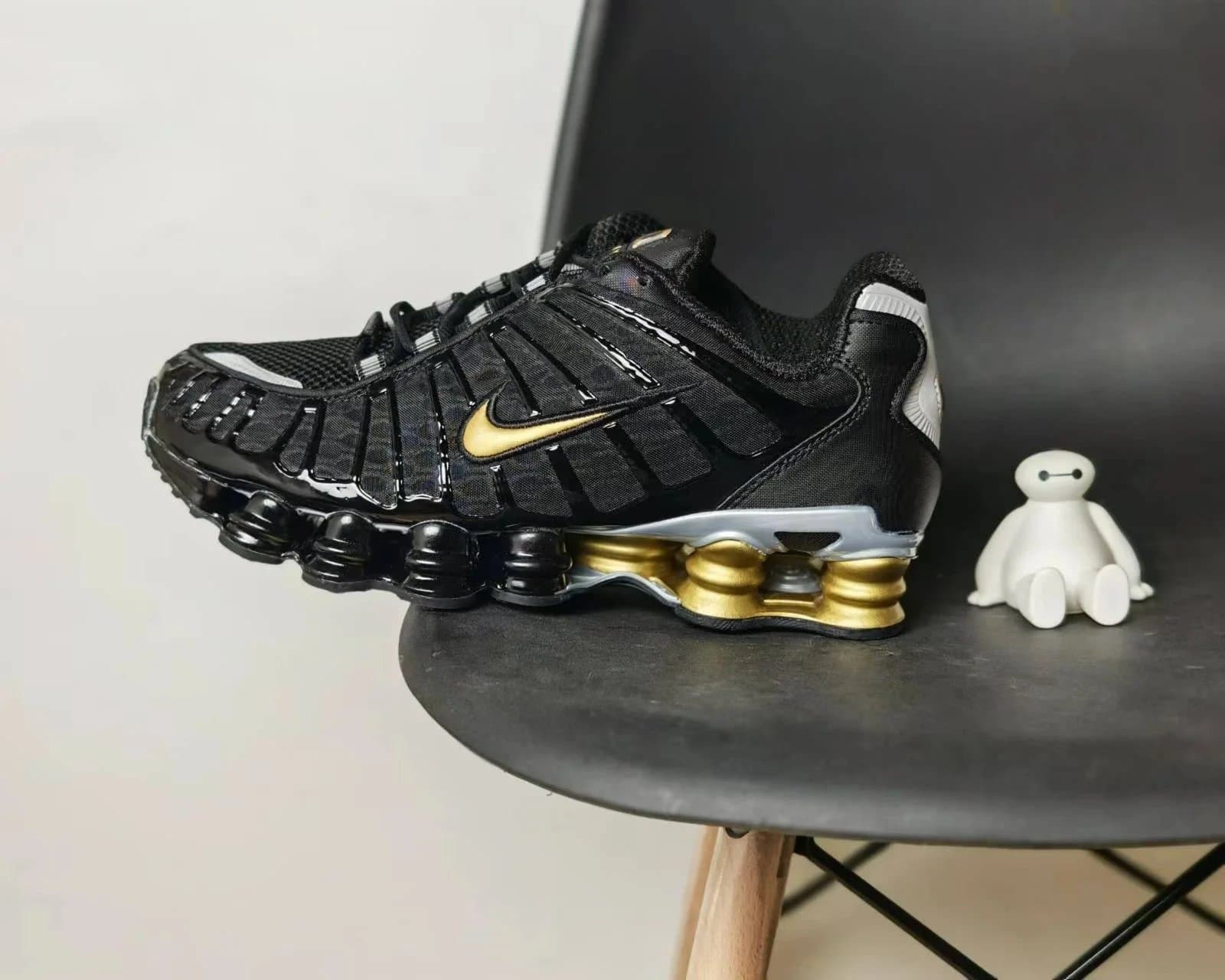 Nike Shox TL Black Gold