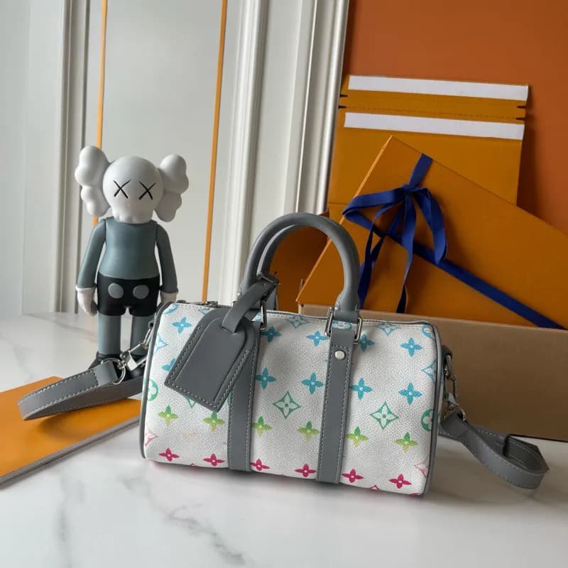 Louis Vuitton × KAWS Keepall Bandoulière Monogram Multicolore