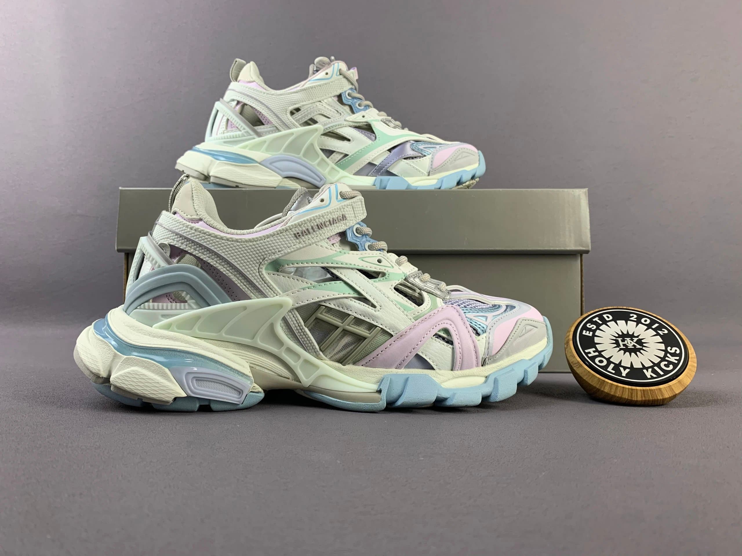 New Balance NB 2002R Phantom — W2GN3 9045