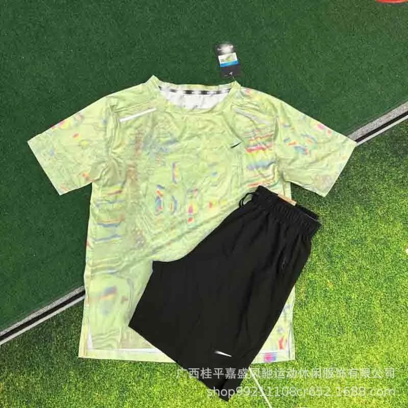 Nike Sportswear Tee Marbled Print — Light green short sleeves + d975 black