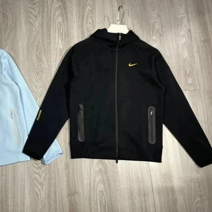 Nike Windrunner Joggers Black with Volt Swoosh — 黑色
