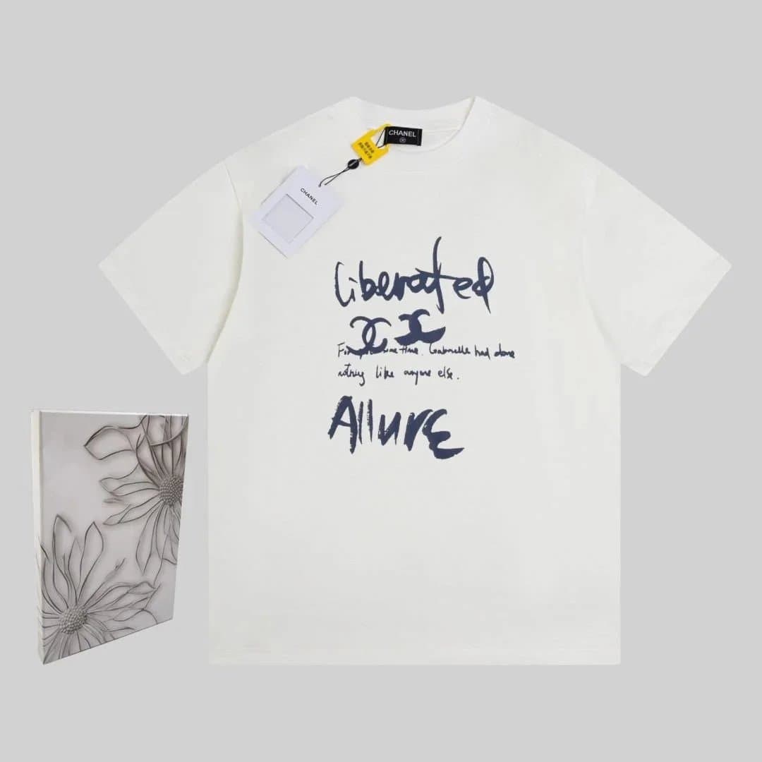 Chanel T-Shirt CC Logo — 20