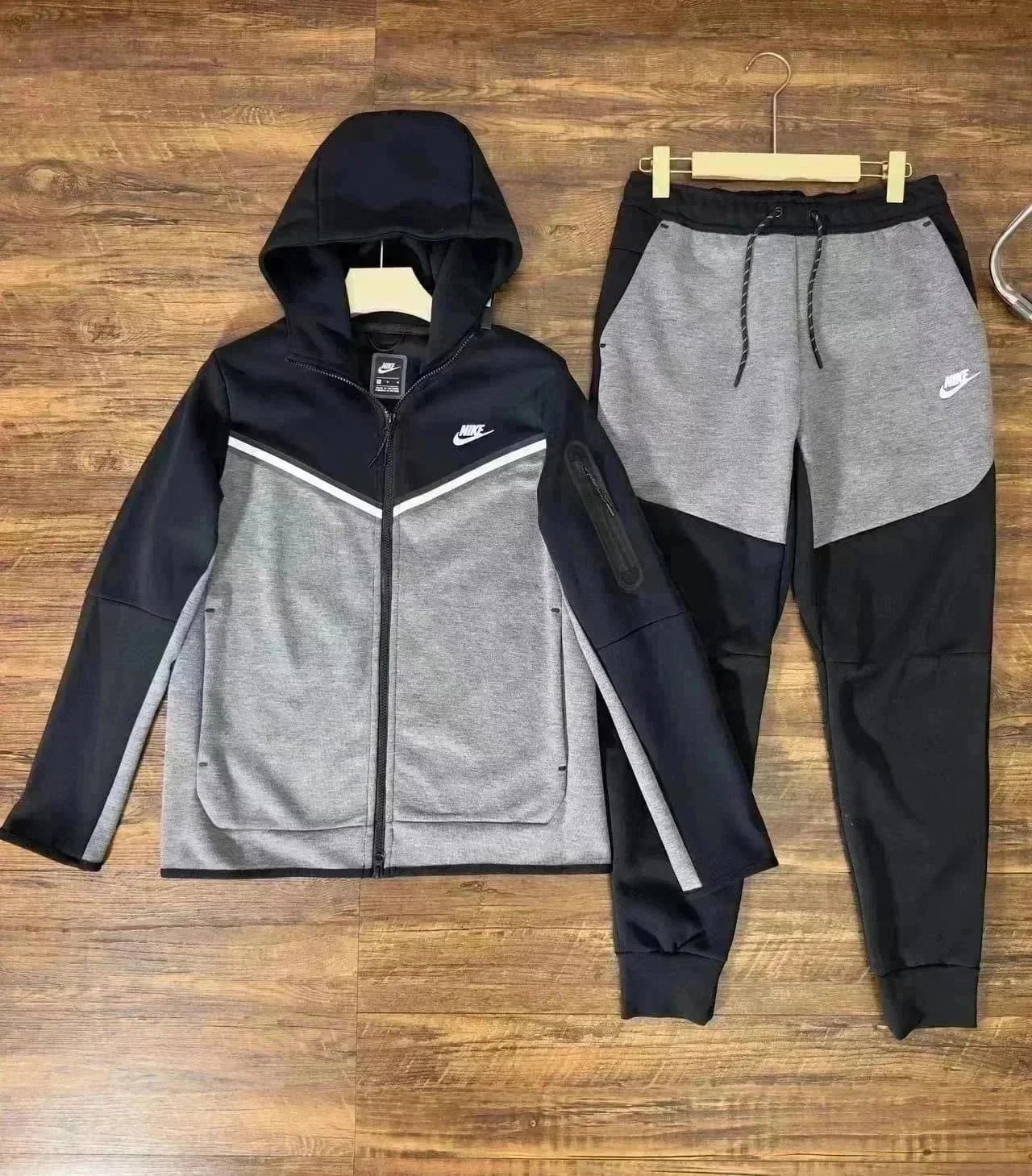 Nike Tech Fleece Tracksuit Solid Green — 黑灰套装
