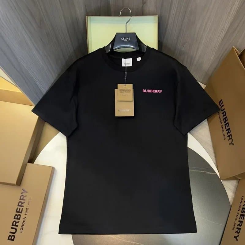 Burberry Equestrian Knight Tee Logo Print — 13
